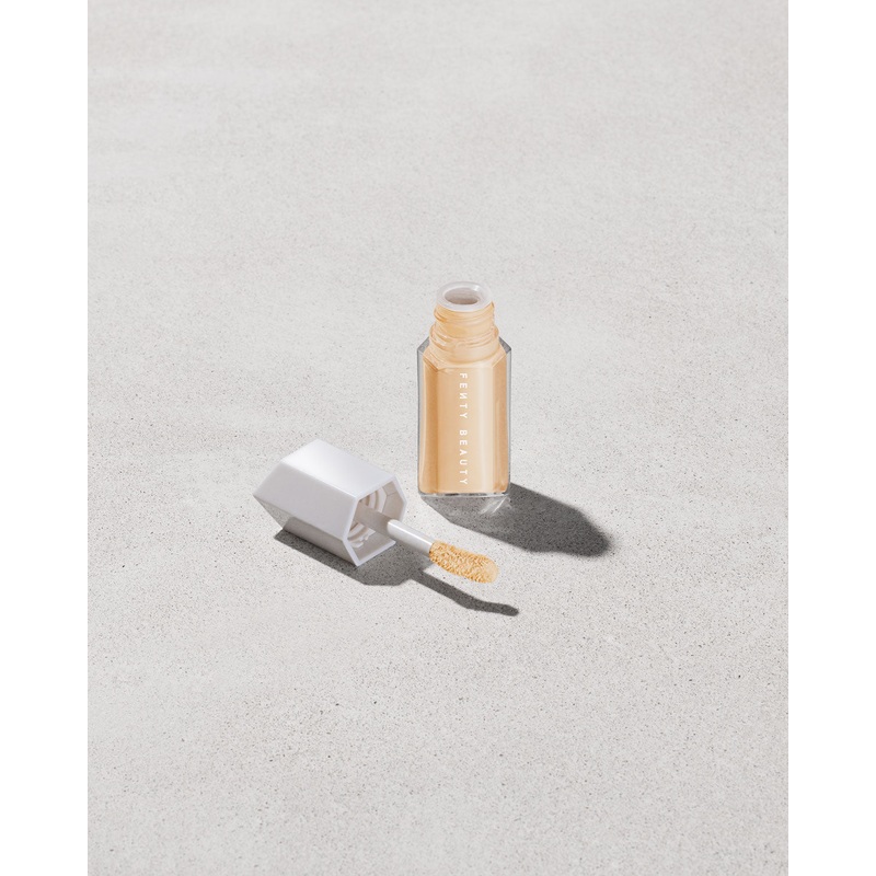 We’re Even Mini Hydrating Longwear Concealer  210W