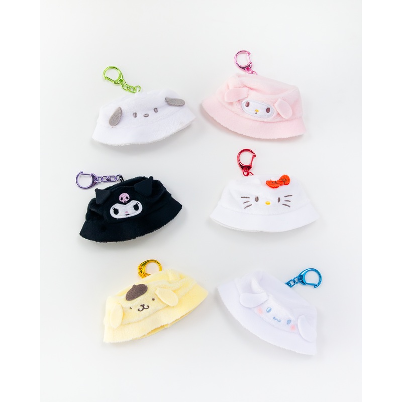 Sanrio Bucket Hat Keychain Cinnamoroll