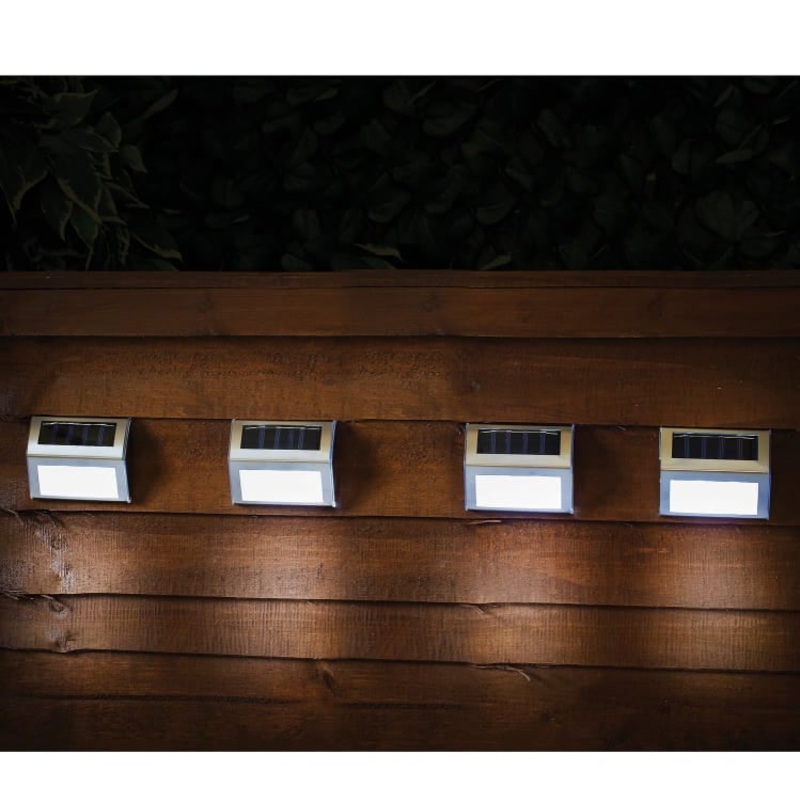 Mason & Jones Stainless Steel Solar Fence Lights 4 Pack