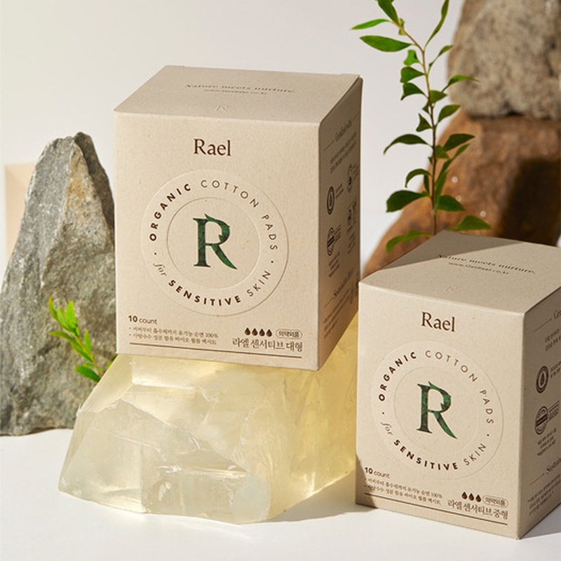 Rael Organic Cotton Cover Sensitive Sanitary Pads Medium  8 Packs