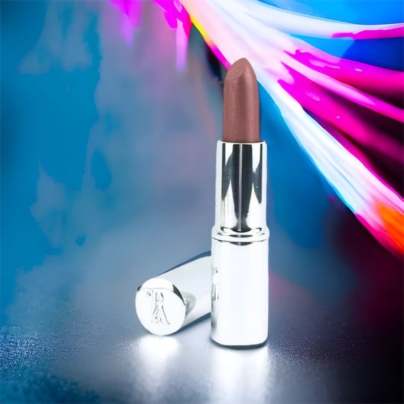 Sugar Plum – Petal Perfect Lipstick 3g