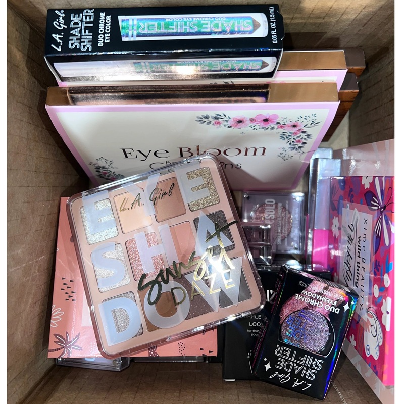 Assorted Mixed Box Eyeshadow – Wholesale 29 Units (AMB)