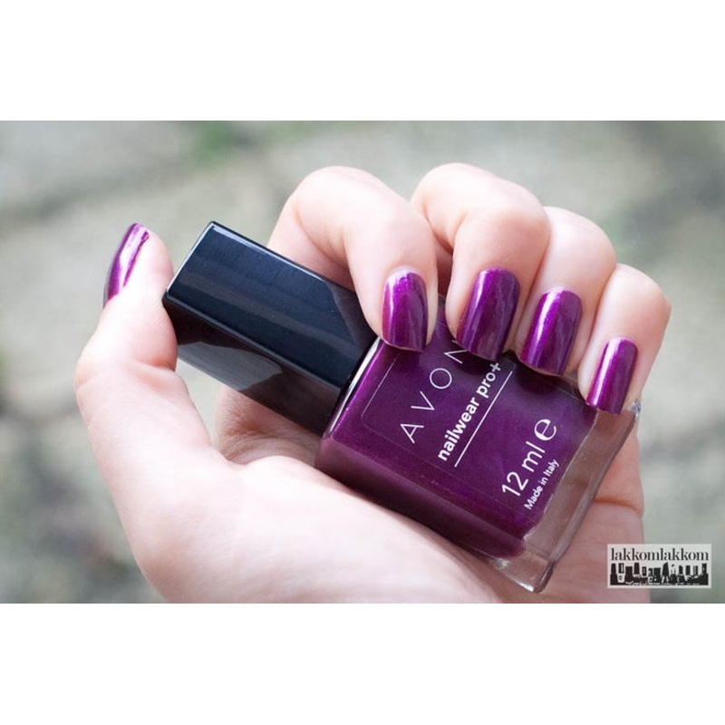 Avon True Colour Pro Colour Nail Varnish Decadence