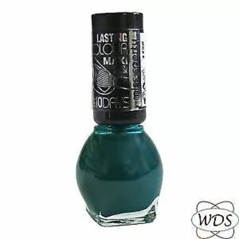 Miss Sporty Nail Polish Clubbing Colours Dark Green