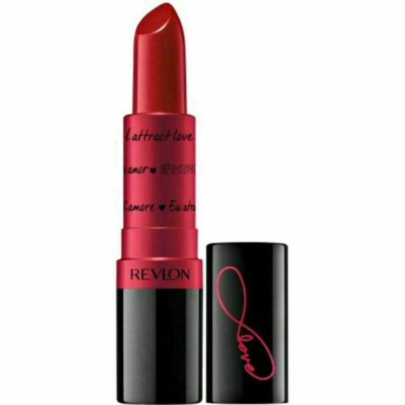 Revlon Super Lustrous Lipstick Creme 745 Love Is On