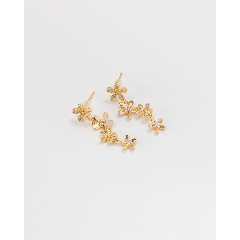 NYU NYU Sparkling Flower Drop Earrings