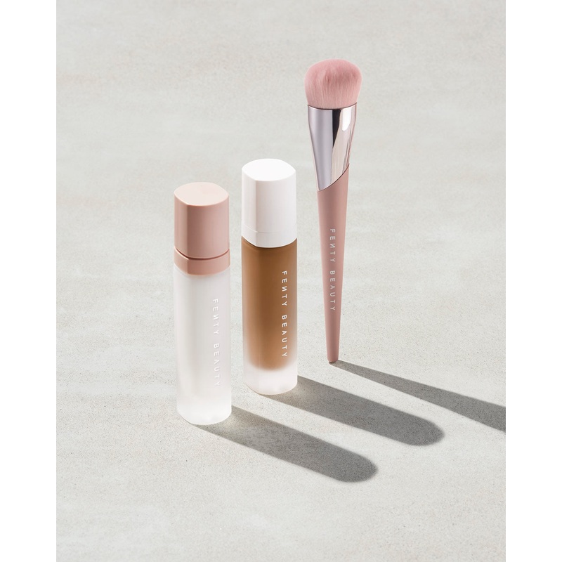 Mattifying Complexion Essentials With Brush