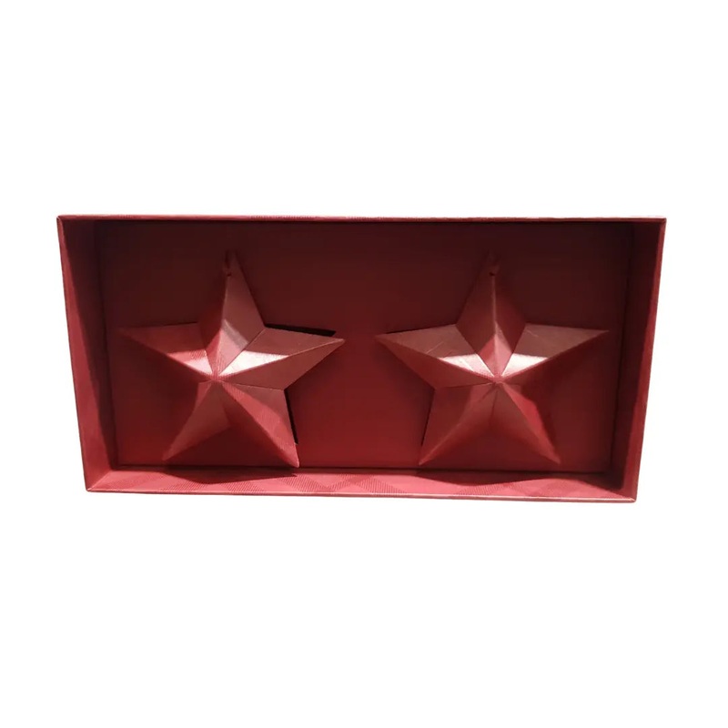 Burberry Designer Star Christmas Tree Ornaments Modern Seasonal Christmas Decor GWP